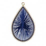 Pendente all'uncinetto con coda di topo goccia blu scuro