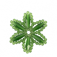 Ciondoli sfaccettati fiore verde erba