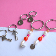 Set di ispirazione Creoli in acciaio inox must have per realizzare meravigliosi set di orecchini 