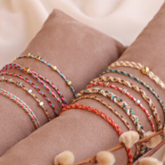 Set di ispirazione Idee creative per bracciali e collane con cordino alla moda intrecciato