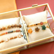 Set di ispirazione Ecco come creare una collezione di bracciali con perline in pietra naturale