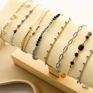 Set di ispirazione Bracciali e orecchini in acciaio inossidabile da indossare insieme