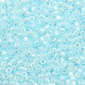 Perline Miyuki Delica 11/0 Ceylon light aqua DB-239