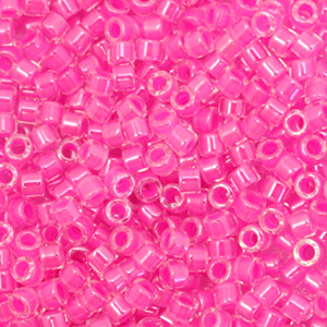 Perline Miyuki Delica 11/0 Luminous hot magenta pink DB-2037