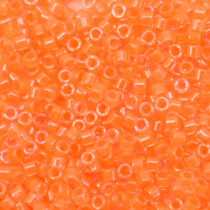 Perline Miyuki Delica 11/0 Luminous creamsicle orange DB-2033