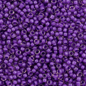 Rocailles Miyuki 11/0 Semi frosted dark lilac lined light amethyst 11-1932