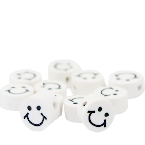 Perline di polimero smiley bianco