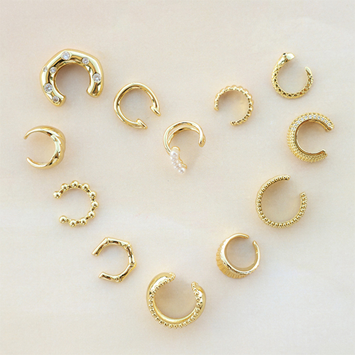 Ispirazione con orecchini ear cuff in acciaio inox