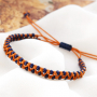 Scopri nuove tecniche per creare braccialetti macram&egrave;