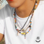 Realizza cavigliere, bracciali e collane con perline katsuki, conchiglie cipree, coda di topo e catena a rol&ograve;. 