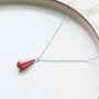 Idee creative per creare orecchini e collane femminili