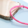 Lasciati ispirare e crea bellissimi bracciali e cordini per telefono di tendenza