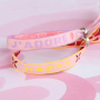 Usa questo bel nastro per la tua collezione di bracciali