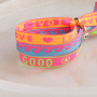Mettiti all&rsquo;opera con il nastro con testo per creare bracciali di tendenza