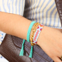 Ecco come presentare braccialetti e cavigliere alla moda