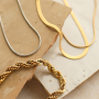 Combina collane e bracciali in acciaio inossidabile