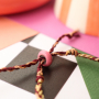 Crea braccialetti colorati con chiusure con perline scorrevole con smalto