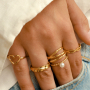 Crea una collezione di gioielli statement con i nostri anelli