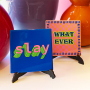 Ispirazione con piastrelle decorative con scritte BY31&reg;